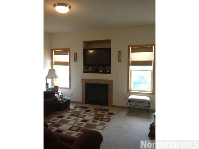 15360 Chili Ct, Rosemount, MN 55068