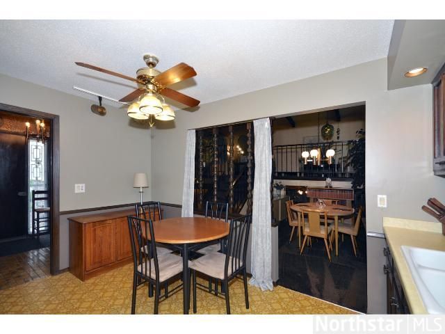 12944 2nd Ave S, Burnsville, MN 55337
