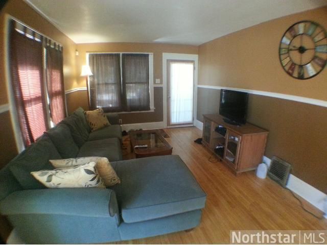1243 Englewood Ave, Saint Paul, MN 55104