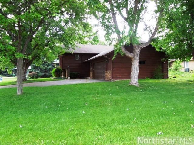 9924 Oakland Ave, Bloomington, MN 55420