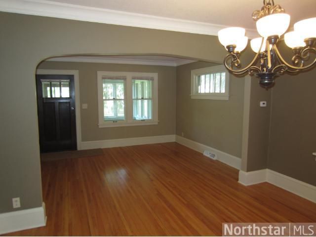 2002 Minnehaha Ave E, Saint Paul, MN 55119