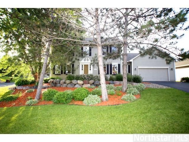 9616 Wynstone Dr, Woodbury, MN 55125