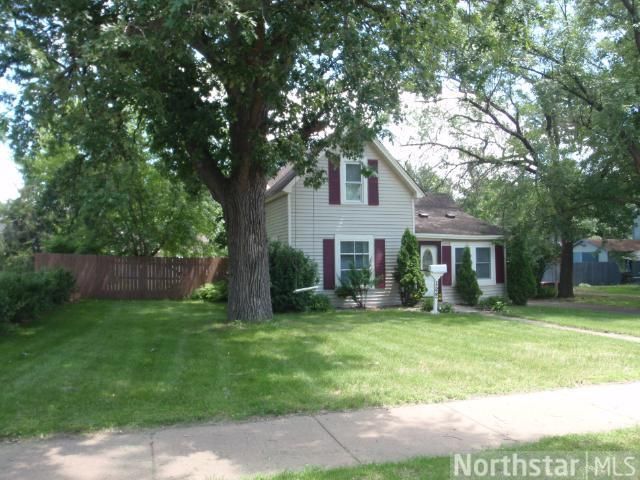 1522 3rd Ave, Anoka, MN 55303