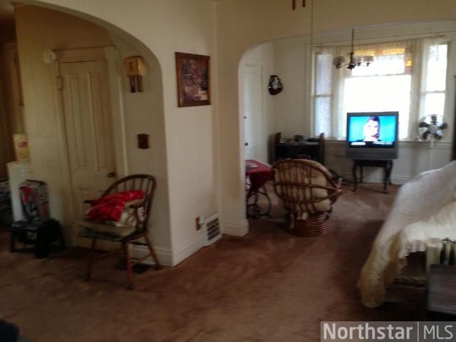 1471 Marshall Ave, Saint Paul, MN 55104