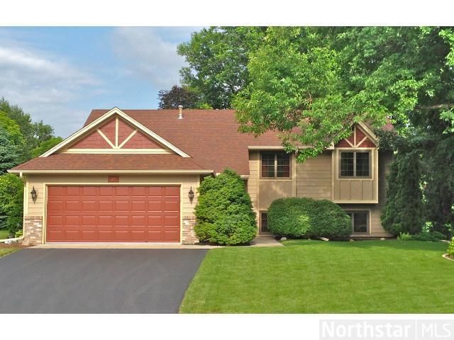 13939 Providence Ln, Savage, MN 55378