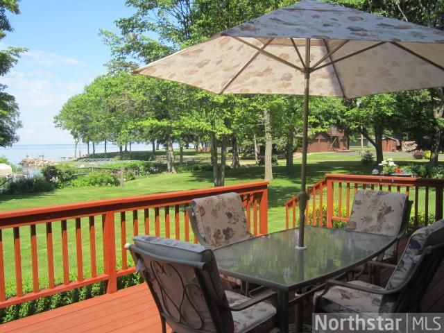 19383 328th Pl, Isle, MN 56342