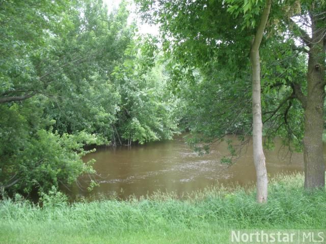 18181 Concord Cir NW, Elk River, MN 55330