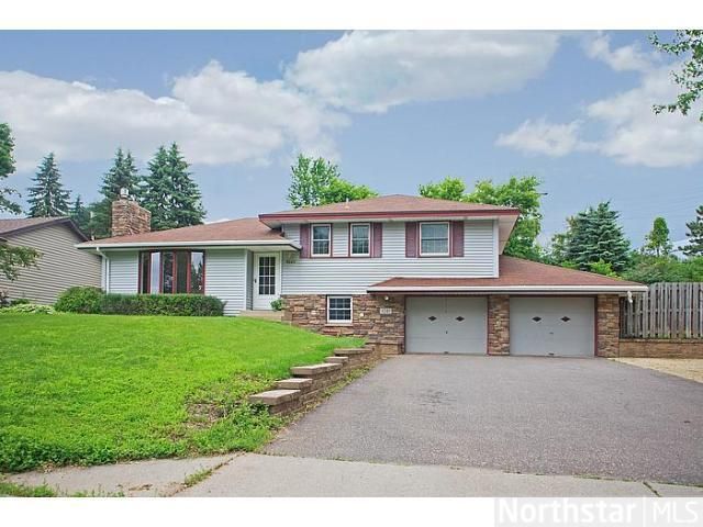 8240 83rd St S, Cottage Grove, MN 55016