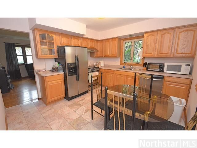 4948 NE 4th St, Columbia Heights, MN 55421