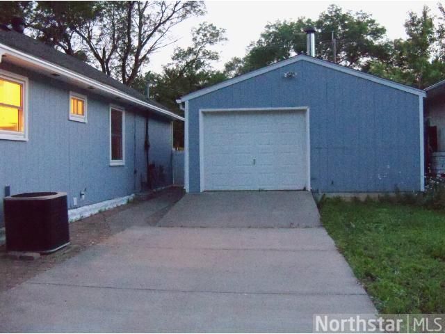 452 White Bear Ave N, Saint Paul, MN 55106