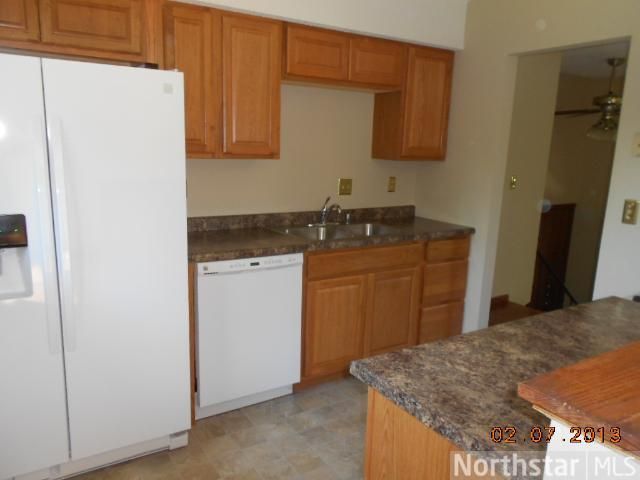 4310 Beaver Dam Rd, Eagan, MN 55122