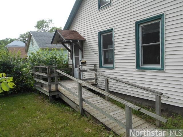17 Jessamine Ave E, Saint Paul, MN 55117