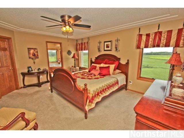 452 148th Ave NE, Ham Lake, MN 55304