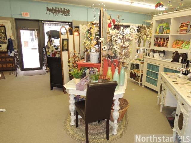 215 Main St W, New Prague, MN 56071
