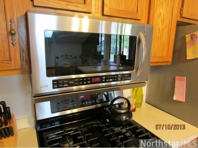 16368 Sheldon Ave, Eden Prairie, MN 55344
