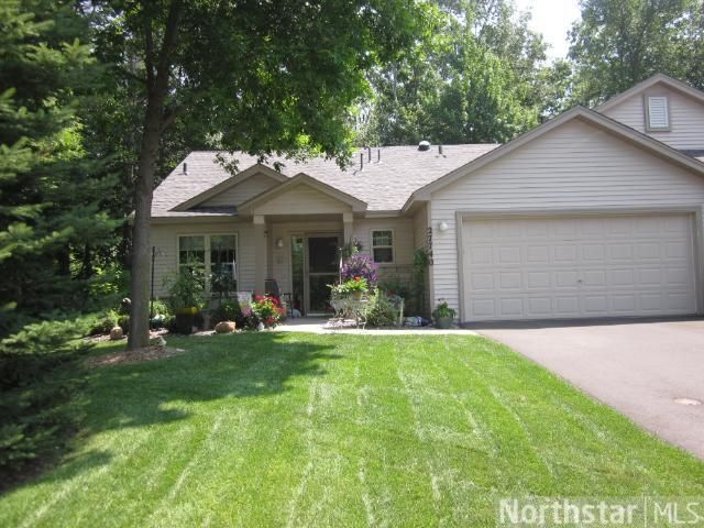 27740 Woodland Dr, Chisago City, MN 55013