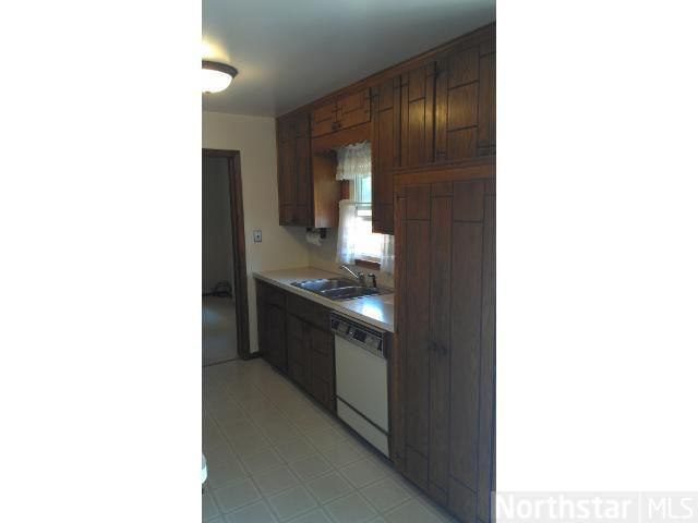 8137 Thomas Ave S, Bloomington, MN 55431