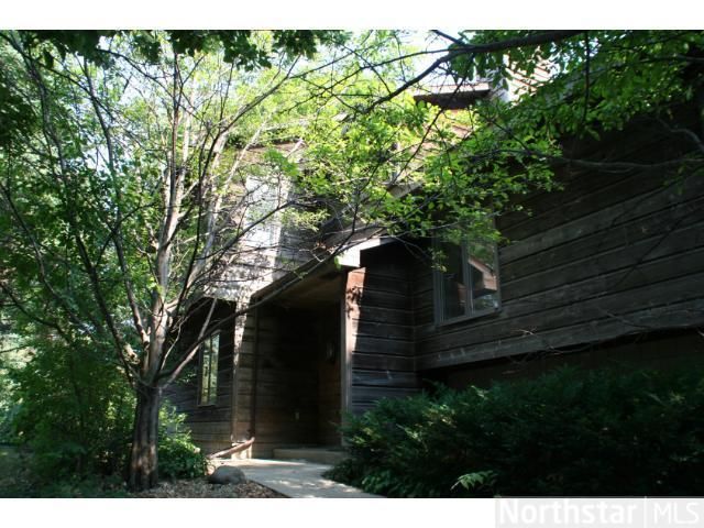 6803 Valley View Rd, Edina, MN 55439