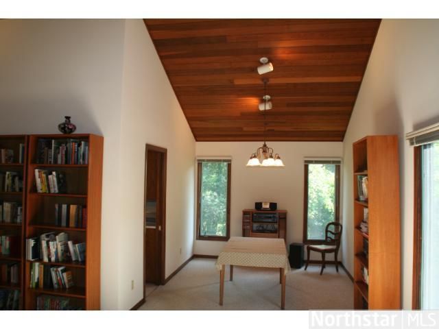6803 Valley View Rd, Edina, MN 55439