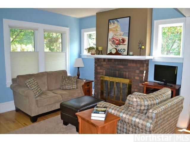 1463 Hamline Ave N, Saint Paul, MN 55108