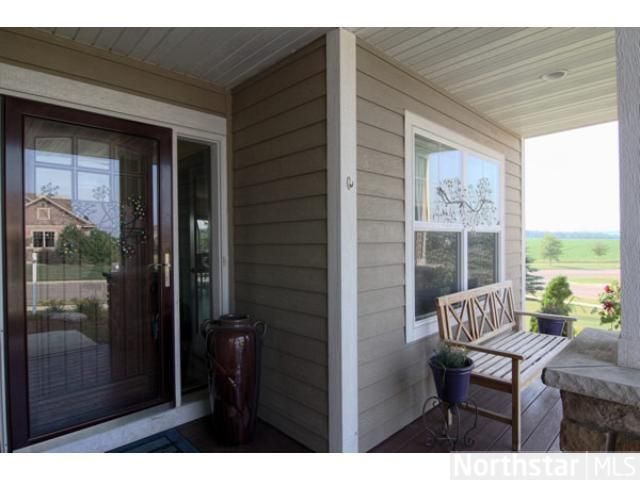 779 Indigo Ln, Northfield, MN 55057
