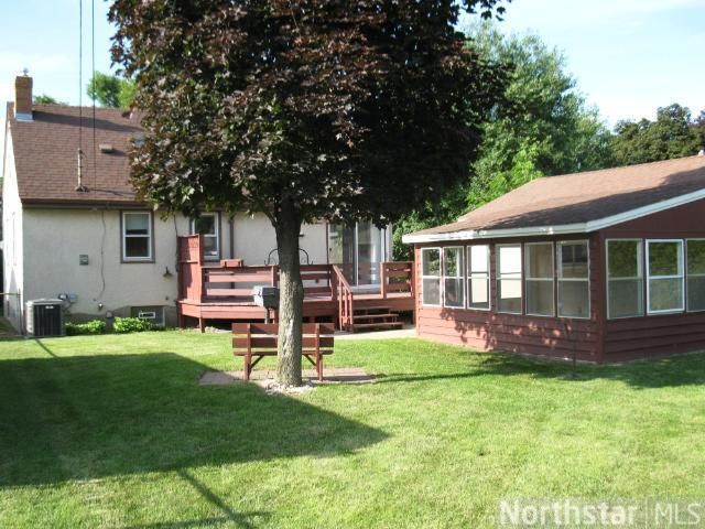 127 Macarthur St W, South Saint Paul, MN 55075