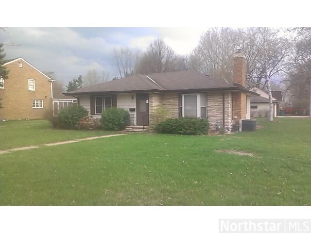 4711 N Lakeland Ave, Crystal, MN 55429