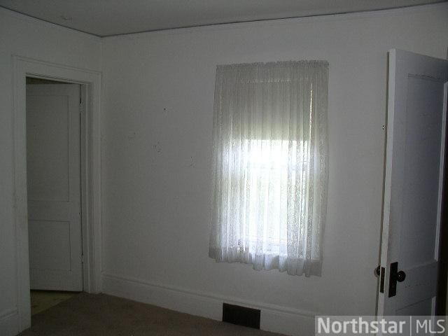 1663 Niles Ave, Saint Paul, MN 55116