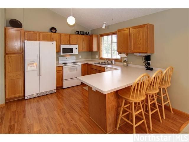608 9th St, Farmington, MN 55024