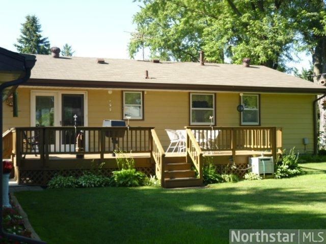 7916 64th Ave N, Minneapolis, MN 55428