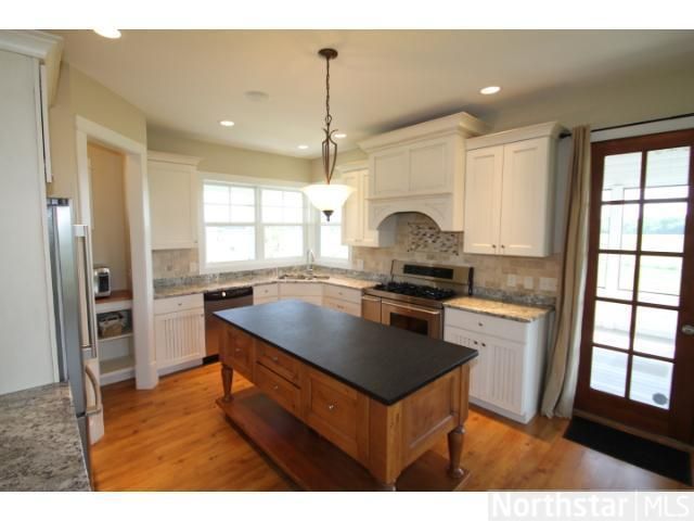 22083 Majestic Dr, Clearwater, MN 55320