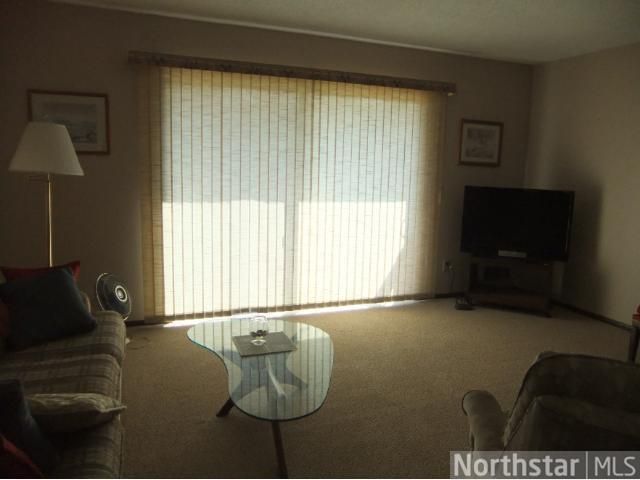 10865 Mississippi Blvd NW, Coon Rapids, MN 55433