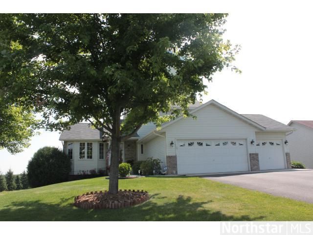 3451 Commonwealth Ave, Woodbury, MN 55125