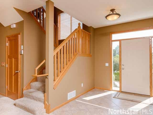 15863 Kendale Dr, Lakeville, MN 55044