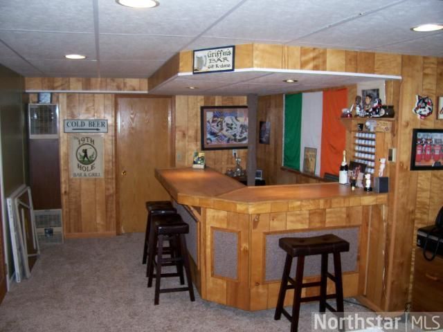 2730 Delaware Ave, North Saint Paul, MN 55109