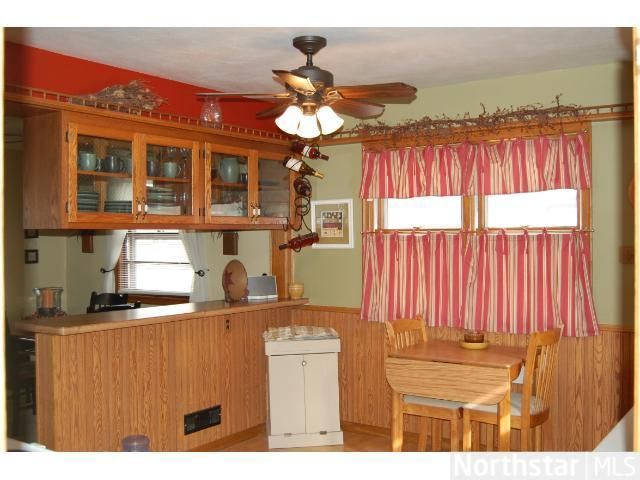 2730 Delaware Ave, North Saint Paul, MN 55109