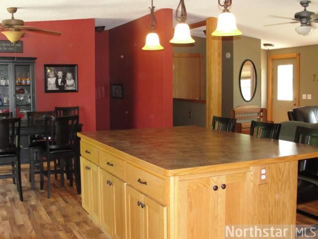 7812 110th St, Milaca, MN 56353