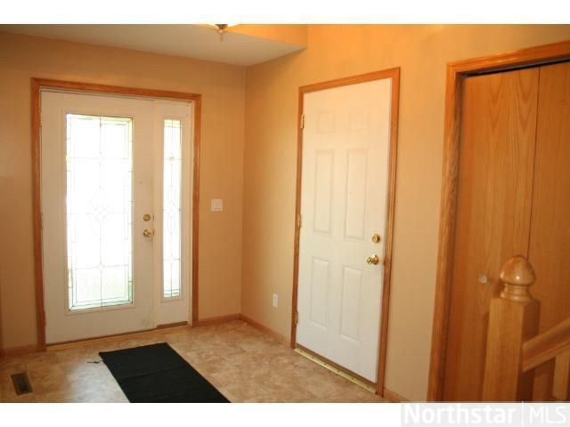 154 Grouse Cir, Montrose, MN 55363