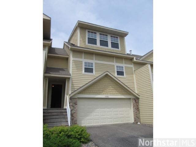 1583 Fox Hunt Way, Victoria, MN 55386