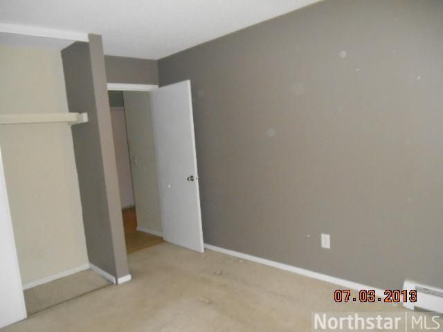 4110 Rahn Rd #104, Eagan, MN 55122