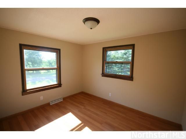 7595 Kurt St, Loretto, MN 55357
