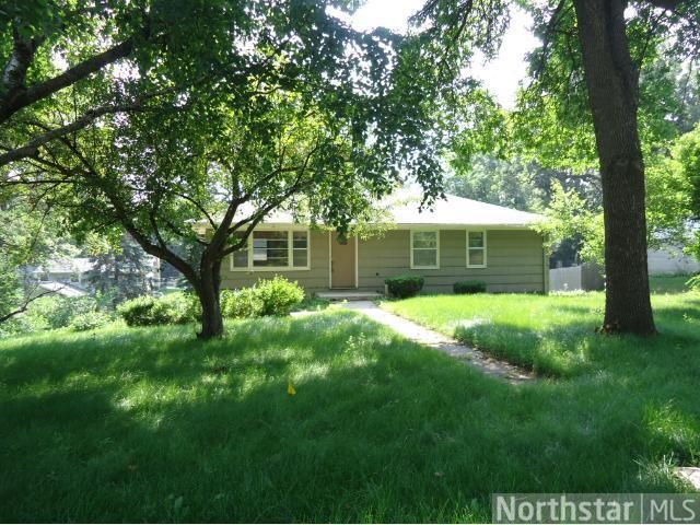 8021 Thomas Ln, Minneapolis, MN 55431