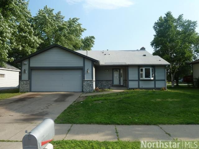 2800 78th Ave N, Brooklyn Park, MN 55444