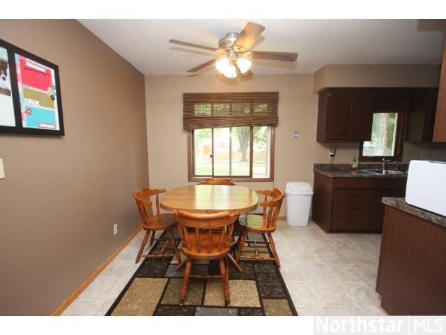 2427 Daniels Ave, Altoona, WI 54720