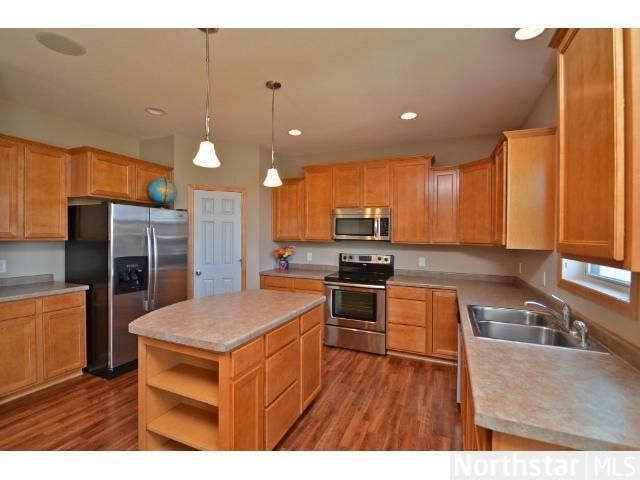 12316 5th St NE, Blaine, MN 55434