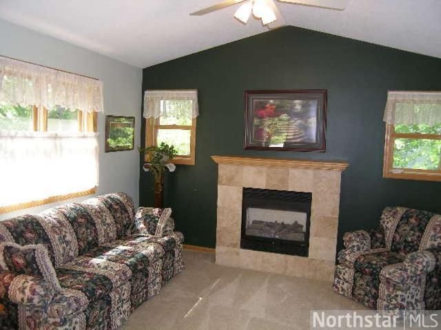 204 High St, Watertown, MN 55388