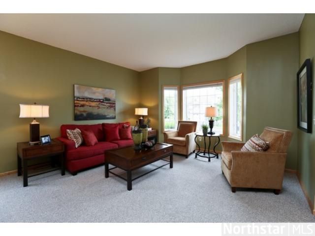 17957 Haralson Dr, Eden Prairie, MN 55347