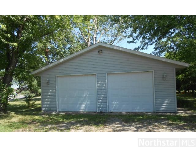 320 Oak Ave N, Maple Lake, MN 55358