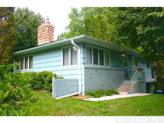 2810 Sandpiper Trl, Excelsior, MN 55331