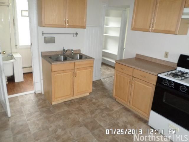 709 Pierce St NE, Minneapolis, MN 55413
